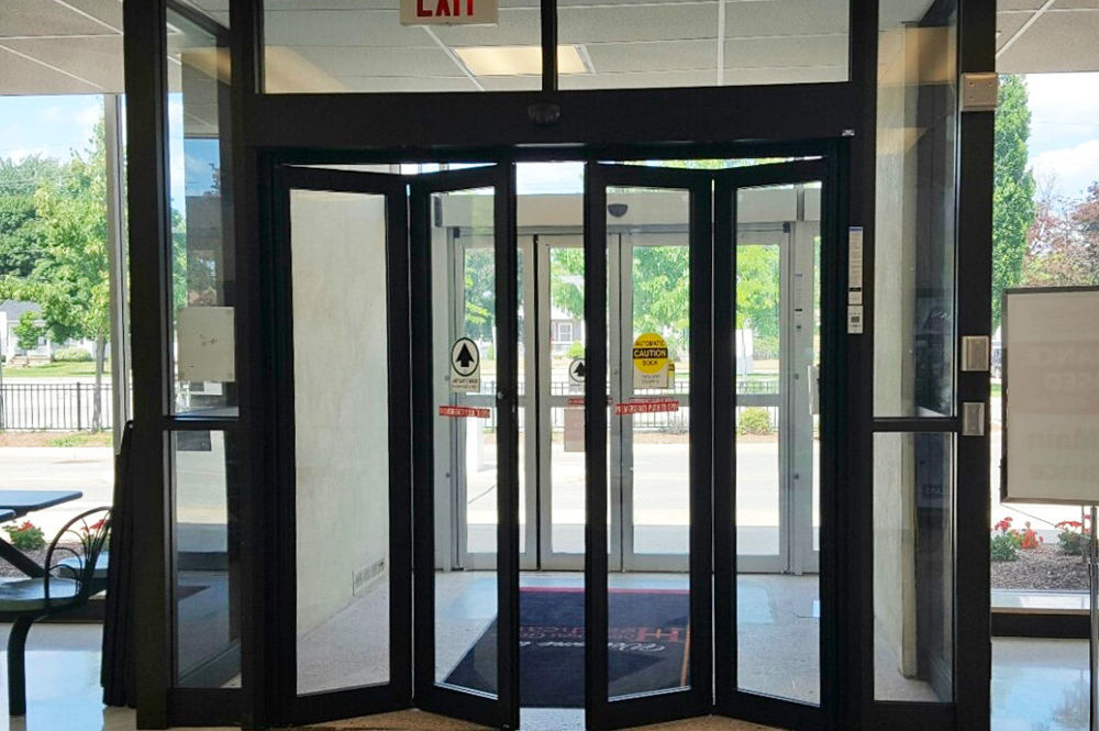 مزیت استفاده از درب اتوماتیک اتوبوسی